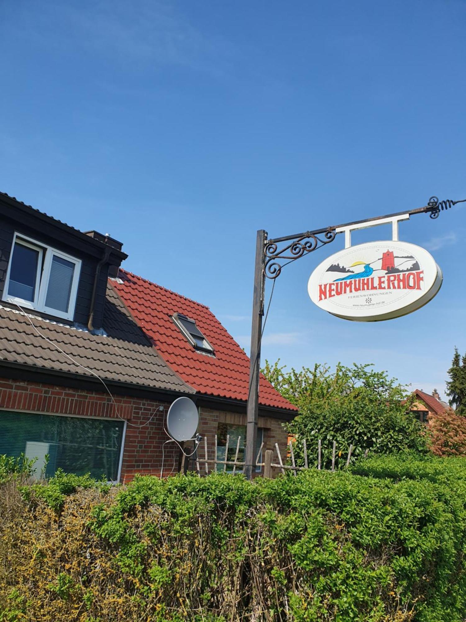 Neumuehler Hof- Ferienwohnung "Benjamin" Mit Grosser Privater Dachterasse Und Guter Anbindung In Die City Schwerin  Ngoại thất bức ảnh